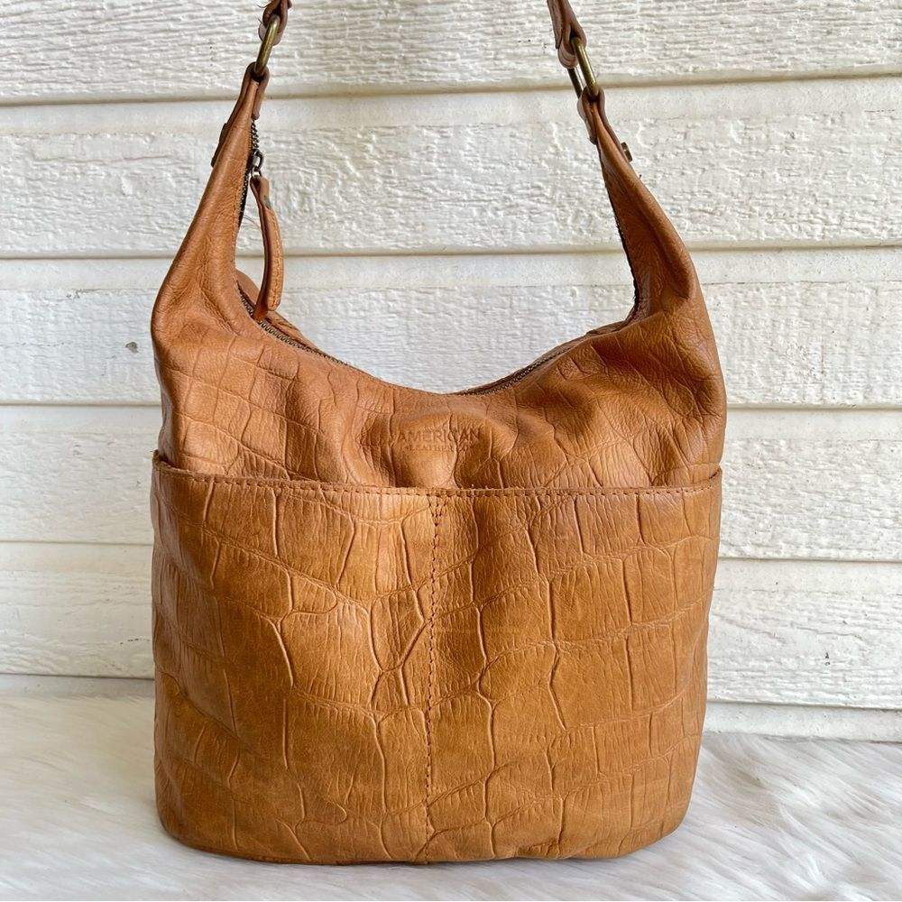 • AMERICAN LEATHER CO. Tan Embossed leather Hobo Shoulder Bag Lenox Hampton - Picture 1 of 11